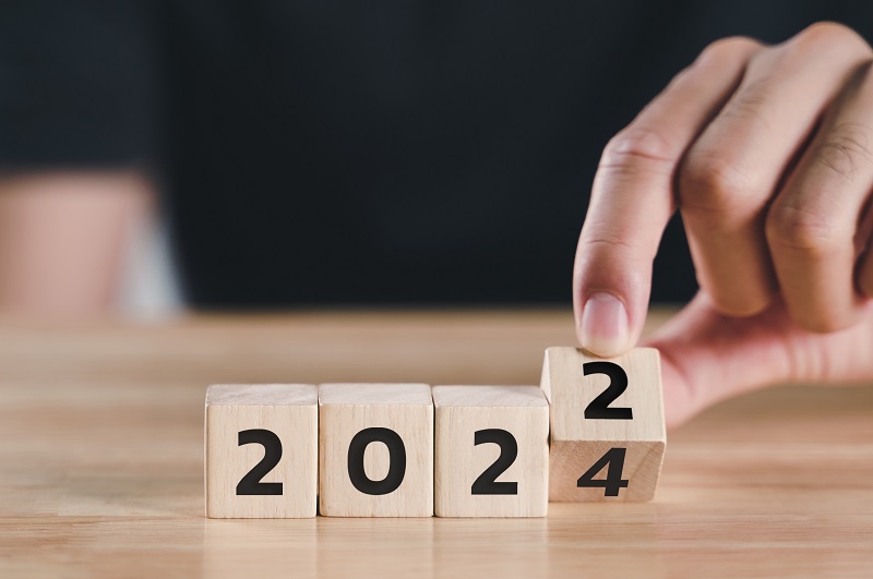 Még 2 év haladék: csak 2024-től kötelező a közel nulla