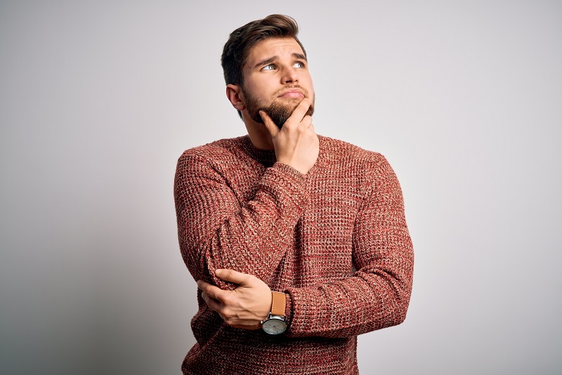 Kell bontási engedély?